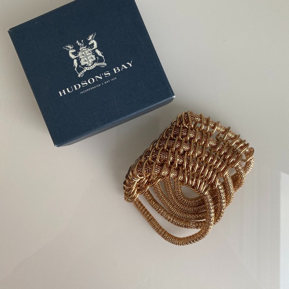 Gold Cuff Chainlink Bracelet